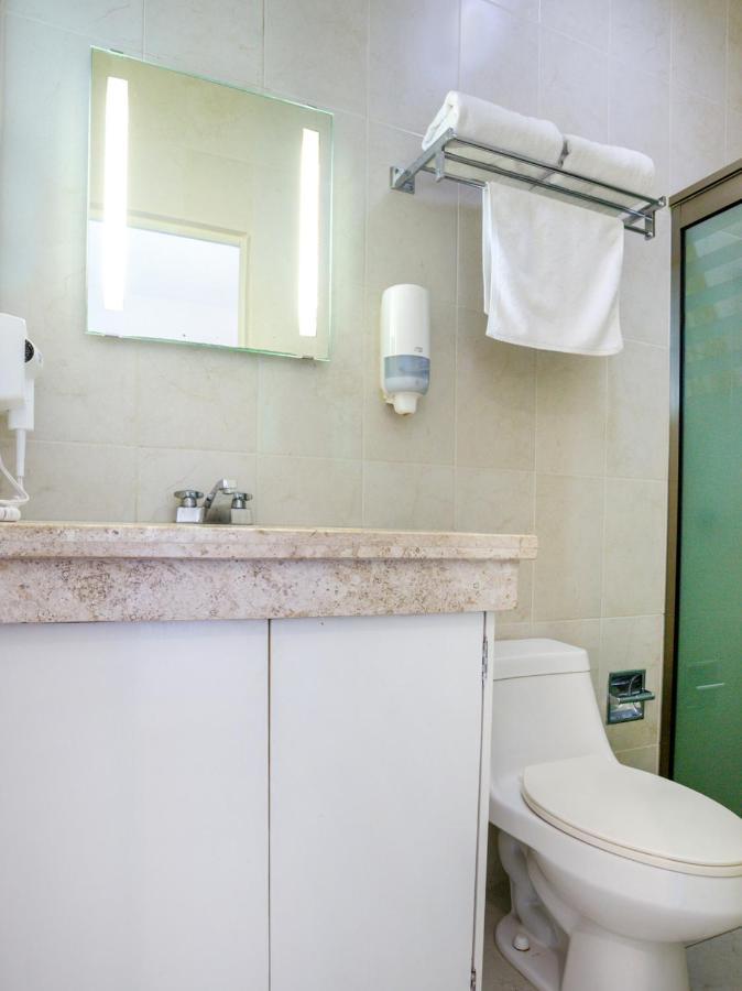 Hotel Quinta Santa Anita à Playa del Carmen Extérieur photo